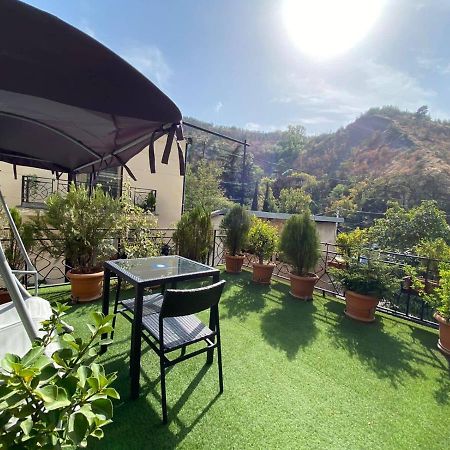 Brand New Apartment With Terrace Tbilisi Zewnętrze zdjęcie