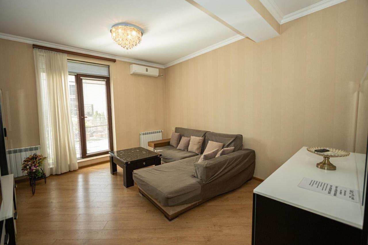 Brand New Apartment With Terrace Tbilisi Zewnętrze zdjęcie